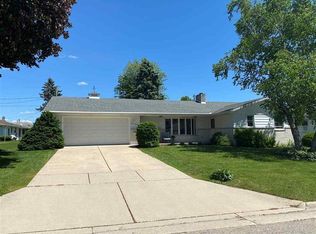 1520 30th Ave, Monroe, WI 53566