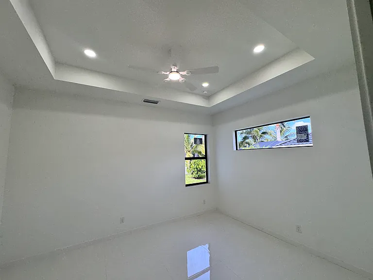 4116 NW 20th Ter — Photo 22