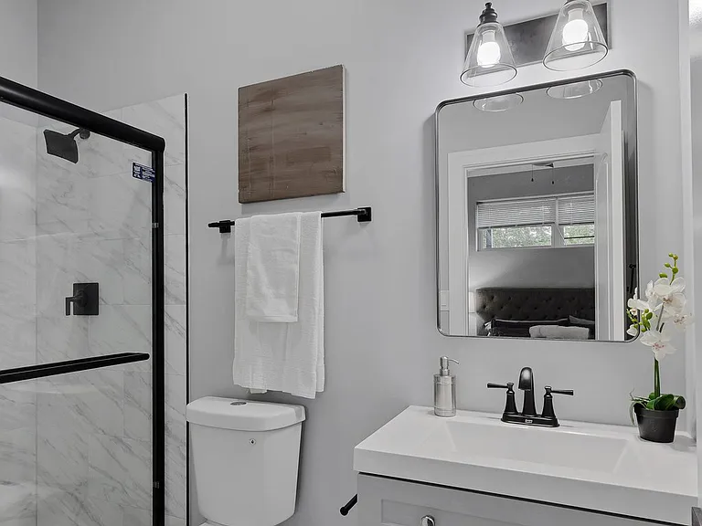5819 S Michigan Ave #3 — Photo 20