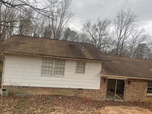 6305 Winwood Dr, Anniston, AL 36206