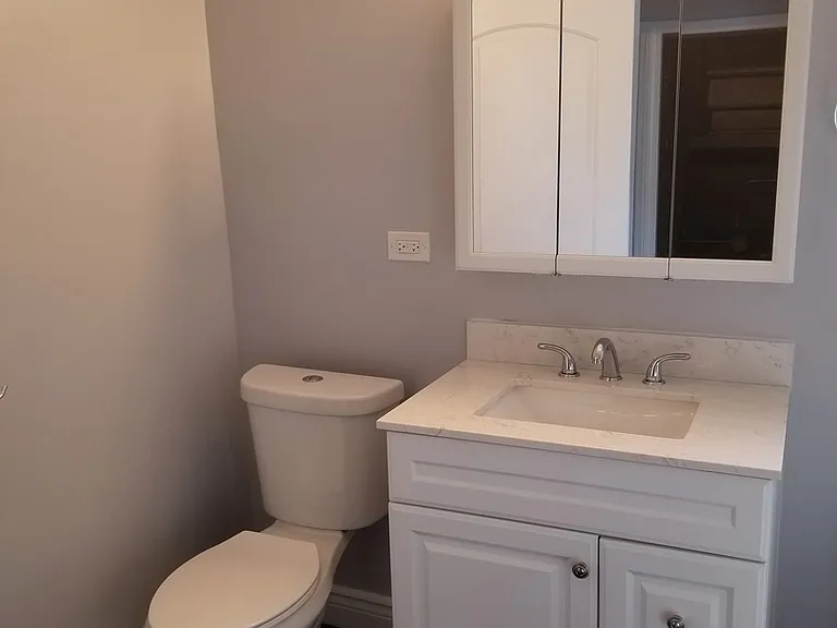 120 E 120th Pl — Photo 3