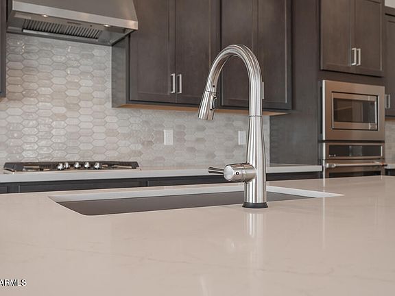 3rd image of 2594 E Tapenade Drive