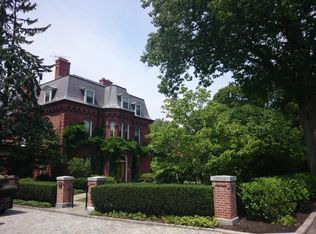 23 Prescott St, Brookline, MA 02446