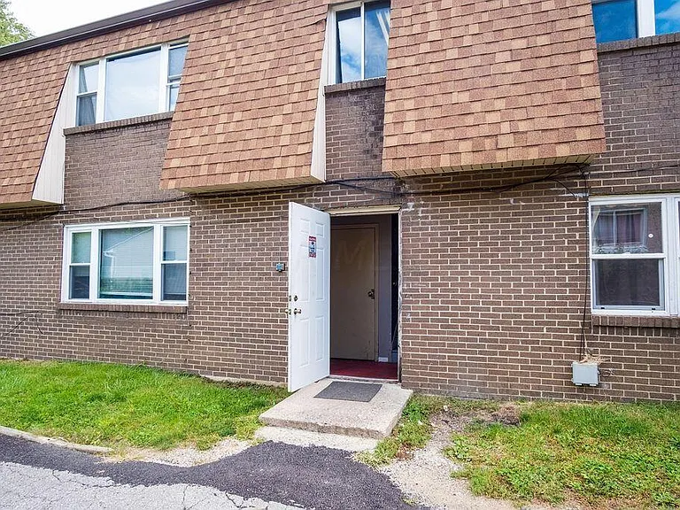 1900 Agler Rd #C — Photo 1