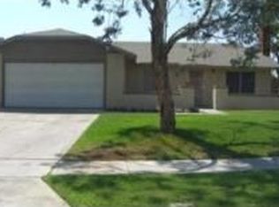 749 W 2nd St, Rialto, CA 92376