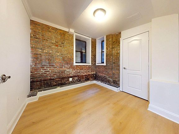 4th image of 214 E 25th St APT Ew