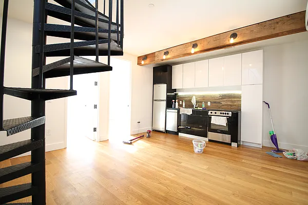 Rented by Flight of Fancy Realty Group | media 12