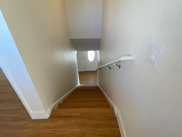 2937 W Carson St — Photo 7