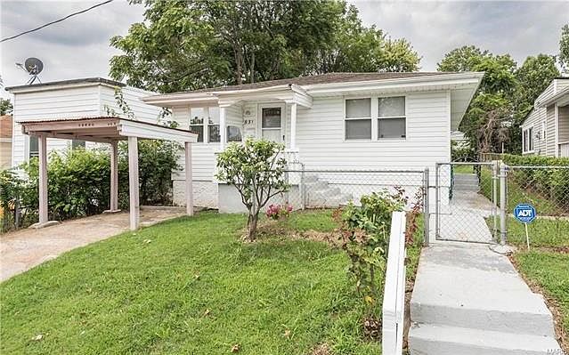 1st image of 931 Erskine Ave