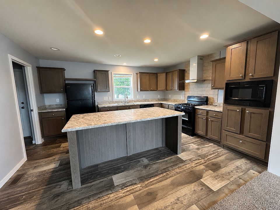 2nd image of 1776 Constitution Cir #158255