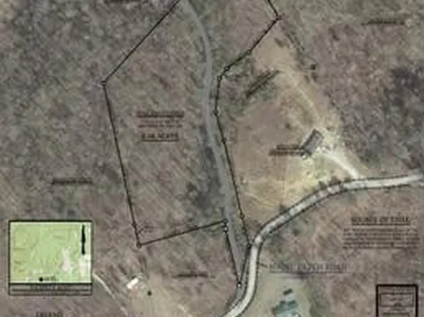 2163 Hazel Patch Rd, East Bernstadt, KY 40729
