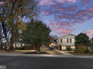 224 Prince St NE, Leesburg, VA 20176