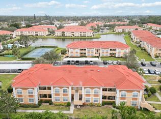 1000 Villagio Cir Unit 105, Sarasota, FL 34237