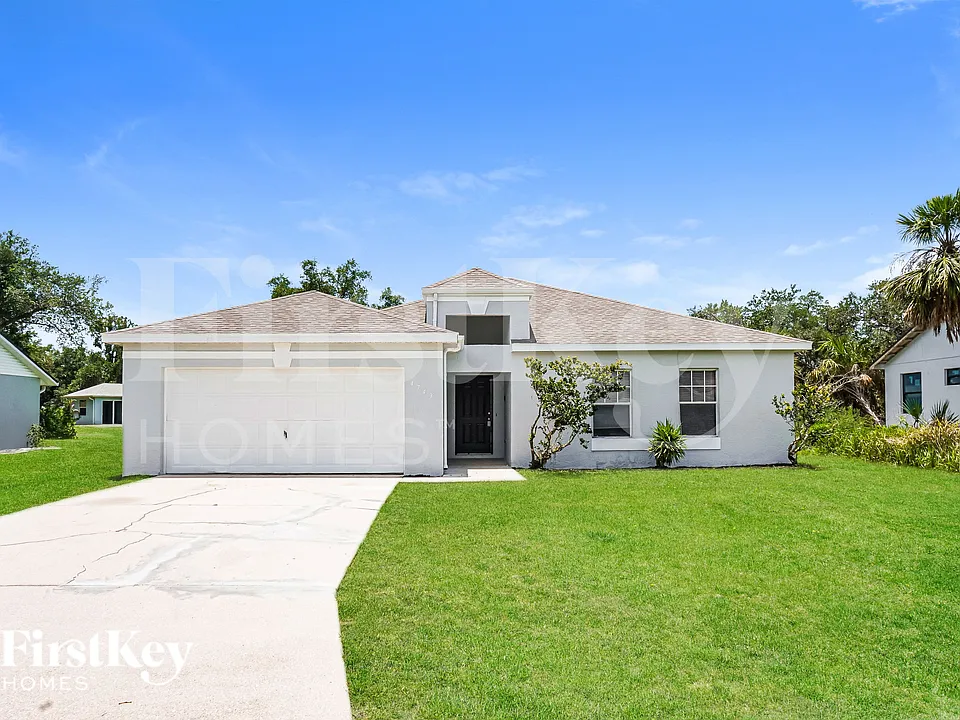 4743 Luther Ave
