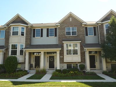 2875 Henley Ln, Naperville, IL, 60540