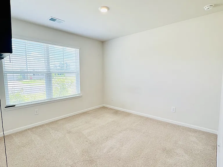 809 Woodland Farms Cir — Photo 10