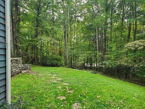 2nd image of 10 White Birch Dr #B