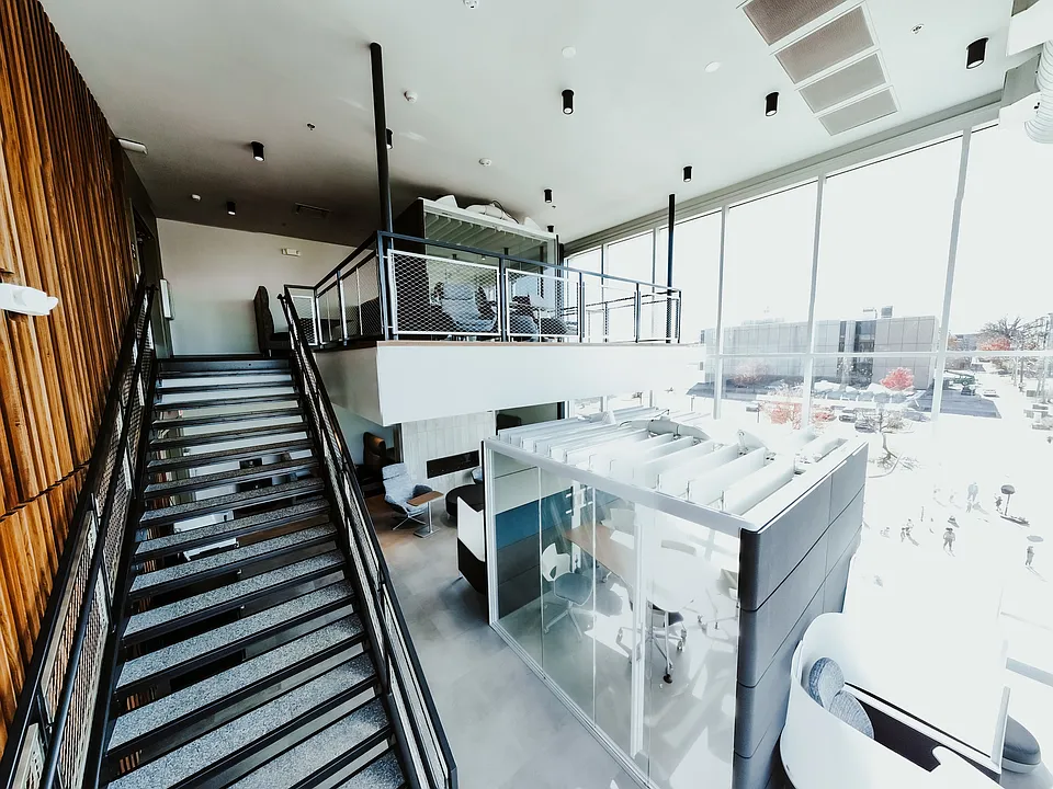 4 Story Study Lounge