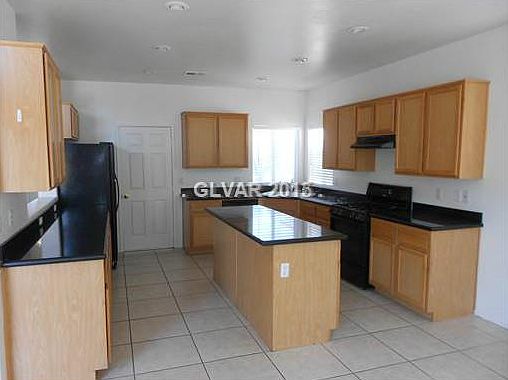 2nd image of 8264 Aurora Peak Ave
