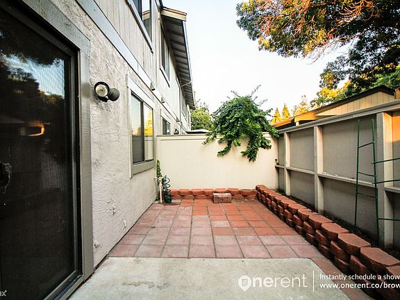 2nd image of 5006 Grey Feather Cir