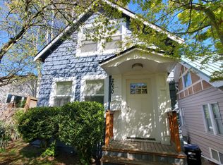 2630 45th Ave SW, Seattle, WA 98116