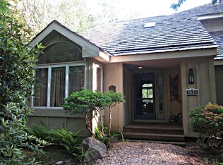 1031 Crestwood Ln, Pocono Pines, PA 18350