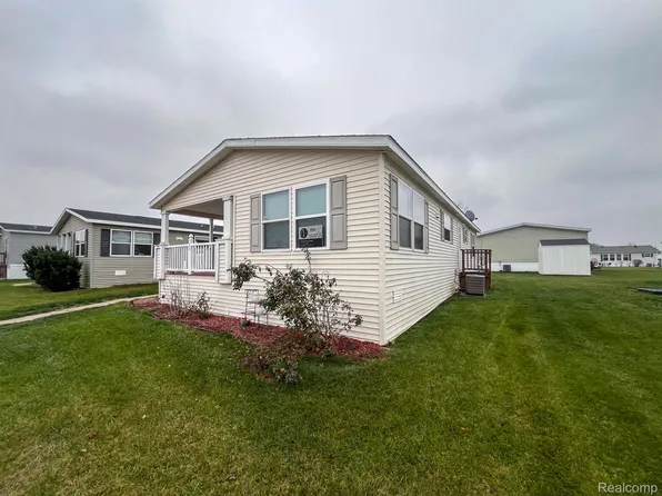 228 Gregory Michael Blvd Lot 160, Dundee, MI 48131