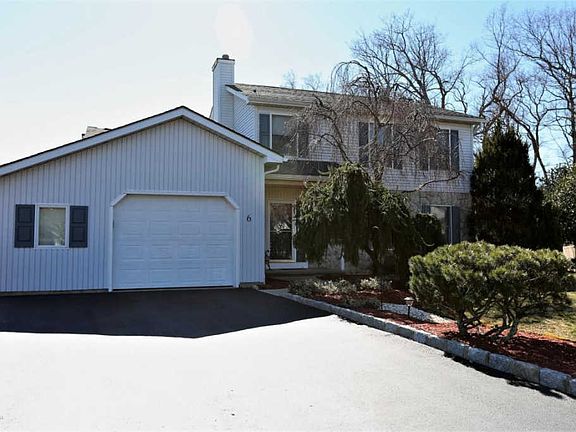 5th image of 6 Holly Hill Ct