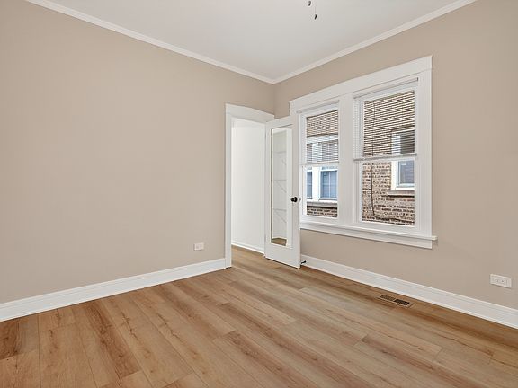 5th image of 7947 S Dorchester Ave
