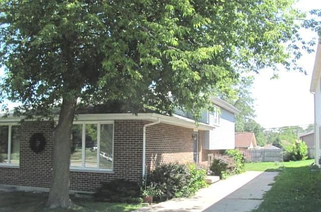 1st image of 1009 S Stewart Ave