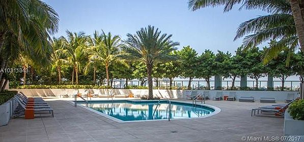 1st image of 1900 N Bayshore Dr APT 3105