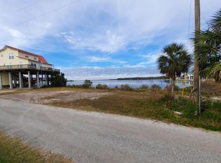 5 Avenue, Horseshoe Beach, FL 32648