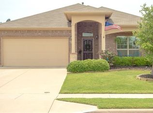 12821 Breckenridge Ct, Fort Worth, TX 76177