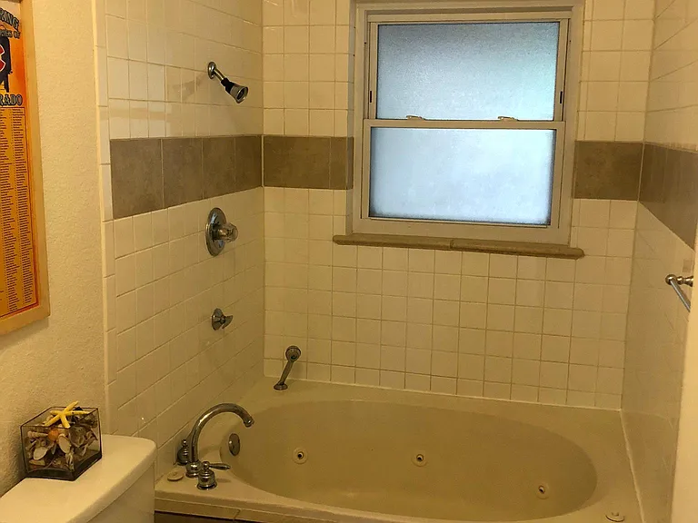 840 N Krameria St — Photo 23