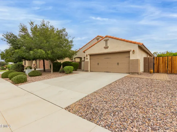 2215 E EVERGLADE Lane, Gilbert, AZ 85298