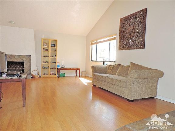 5th image of 592 N Orchid Tree Ln