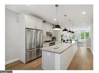 605 N Henry St, Alexandria, VA 22314
