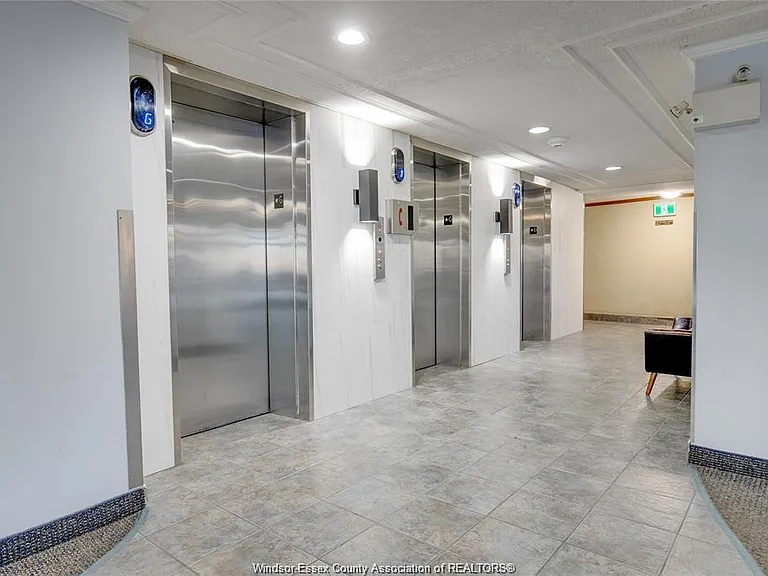 111 Riverside Dr E #1607 — Photo 24