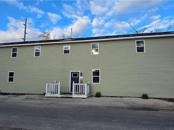 11 Snyder Ave, Westville, IL 61883