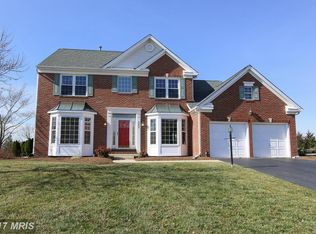 8566 Foal Ct, Gainesville, VA 20155