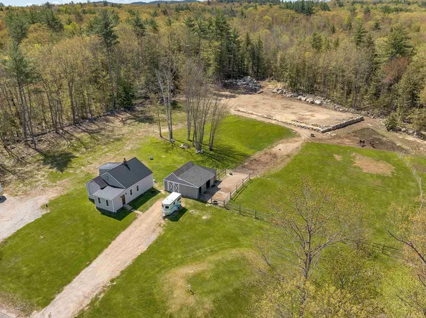 205 Shaker Road, Northfield, NH 03276