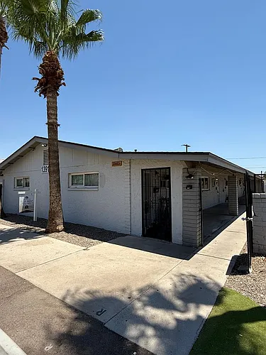 13913 N Palm St Photo 1 13913 N Palm St Photo 1