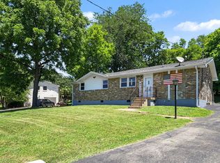 8008 Bonnafair Dr, Hermitage, TN 37076