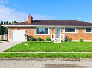 1411 Erika Dr, Springfield, OH 45503