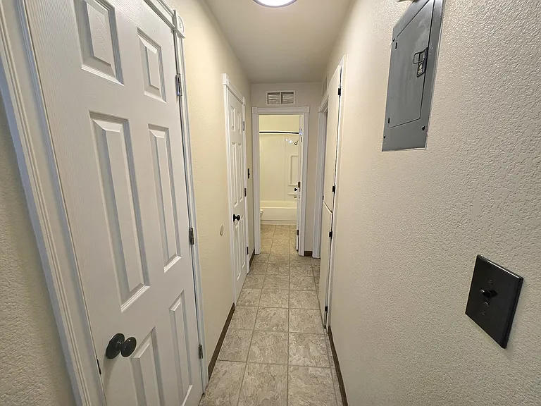 Hallway/storage