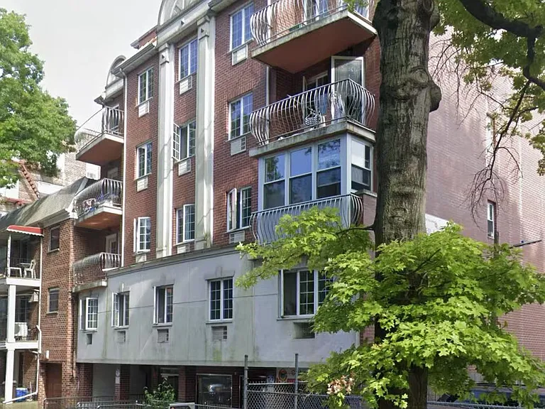 14340 37th Ave #4C — Photo 10