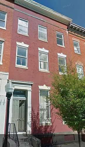224 W Monument St #1R Photo 1