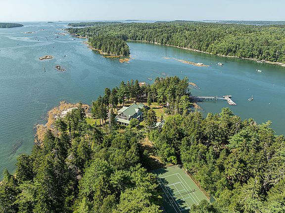 3rd image of 117 Starboard Lane
