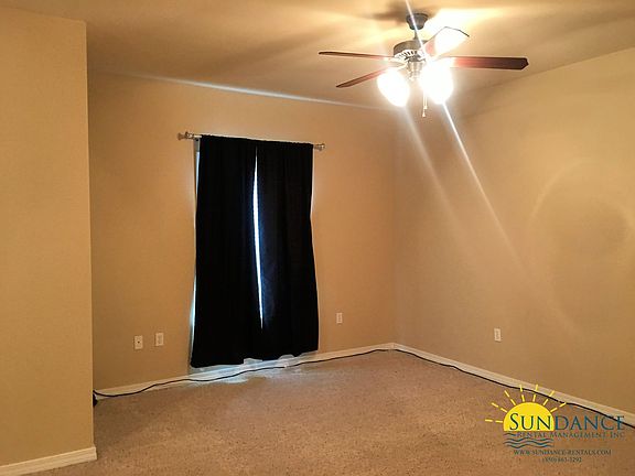 4th image of 1488 Bentley Cir