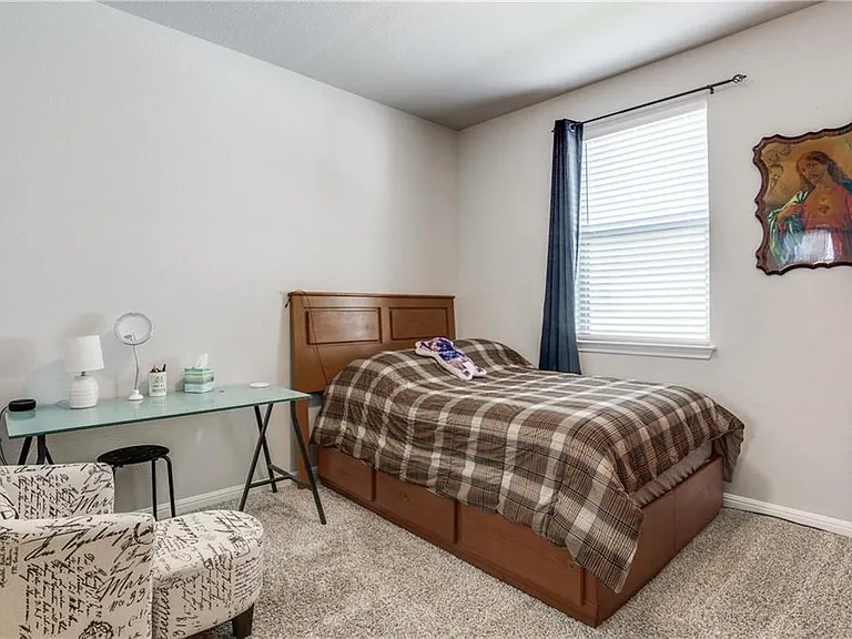 121 Quiet Man Dr — Photo 16